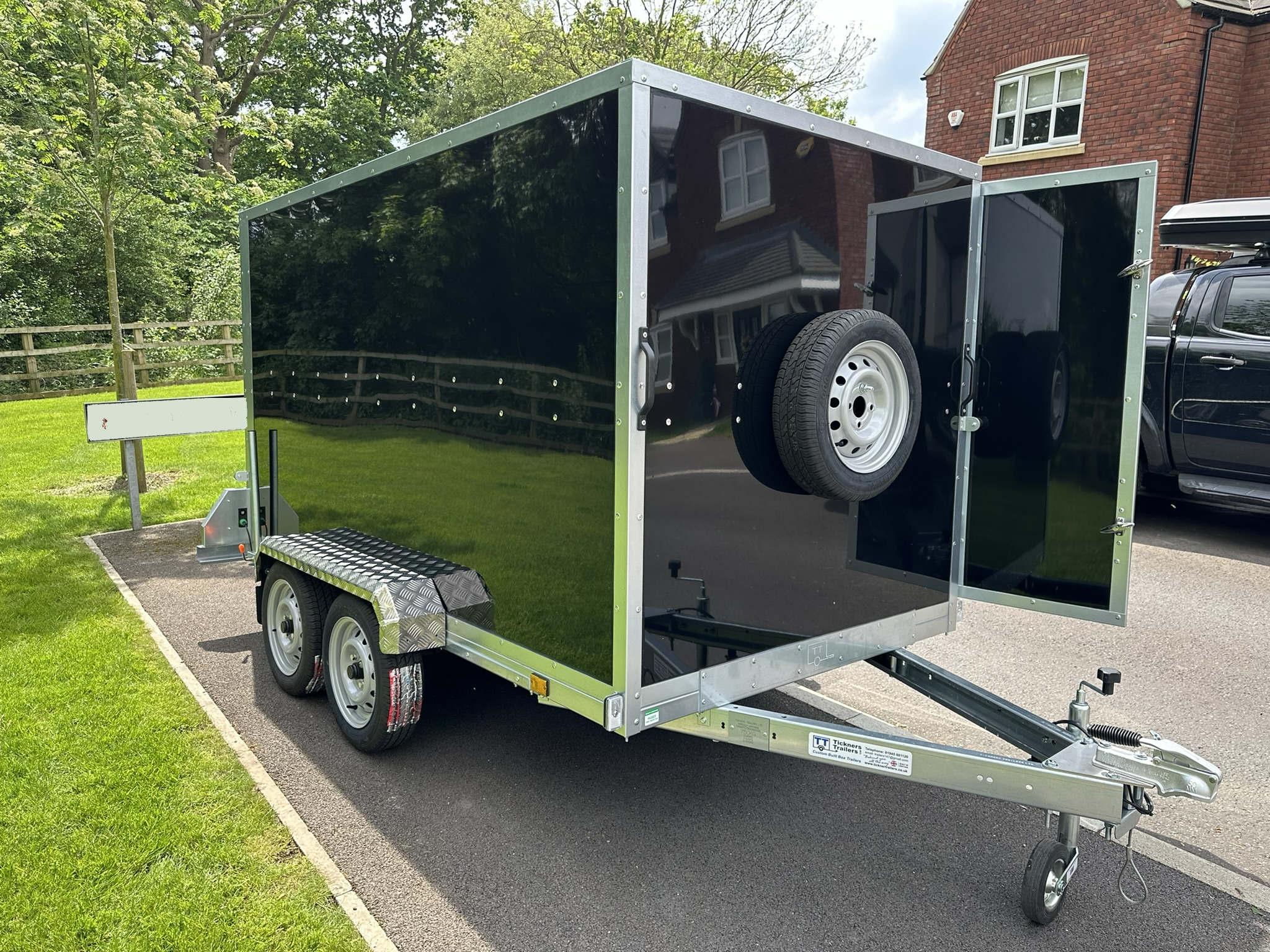GT955 Trailer with side door (5)