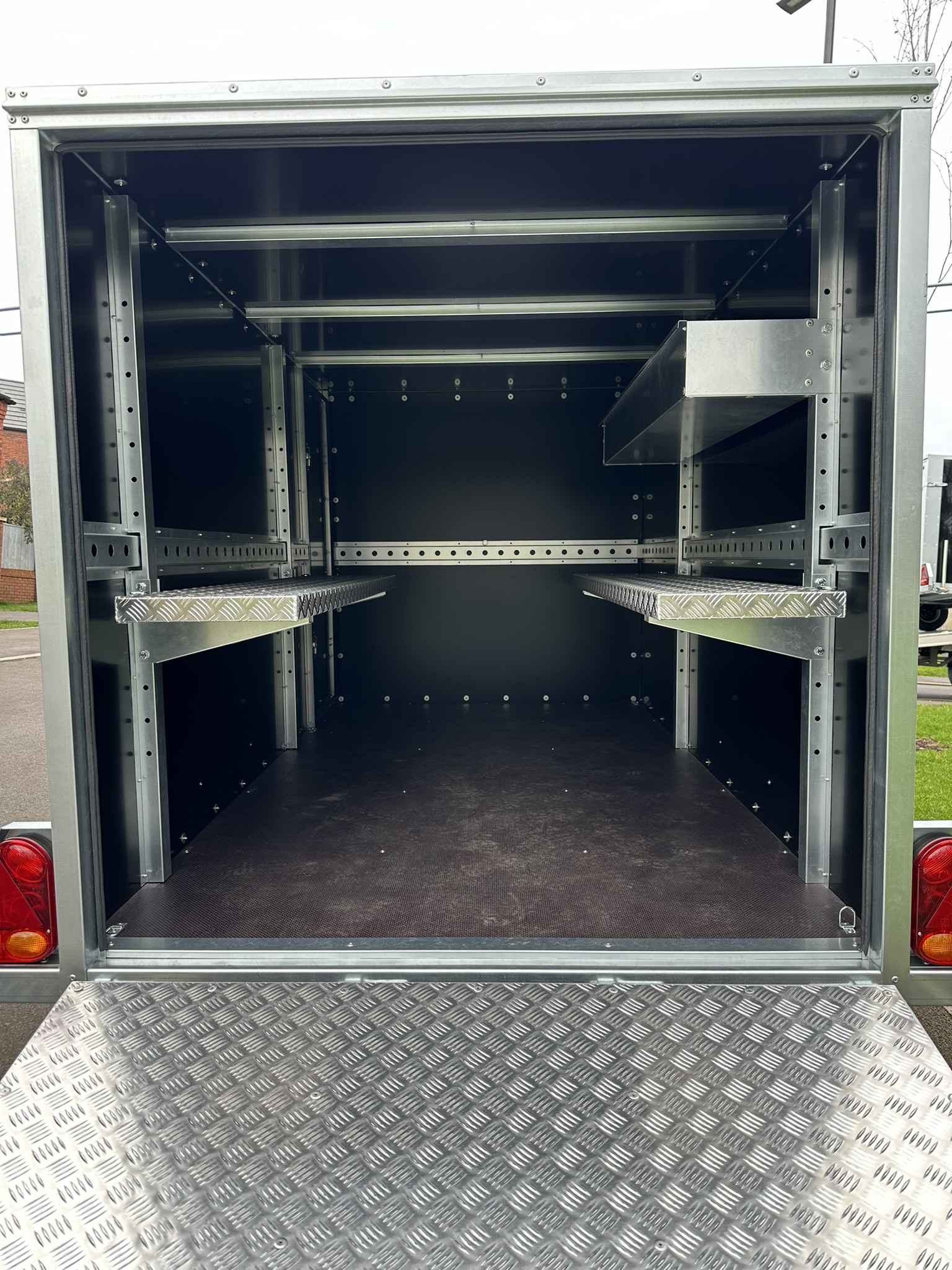 Tickners GT955 Karting Trailer Ramp & Side Door - New, Black - County ...
