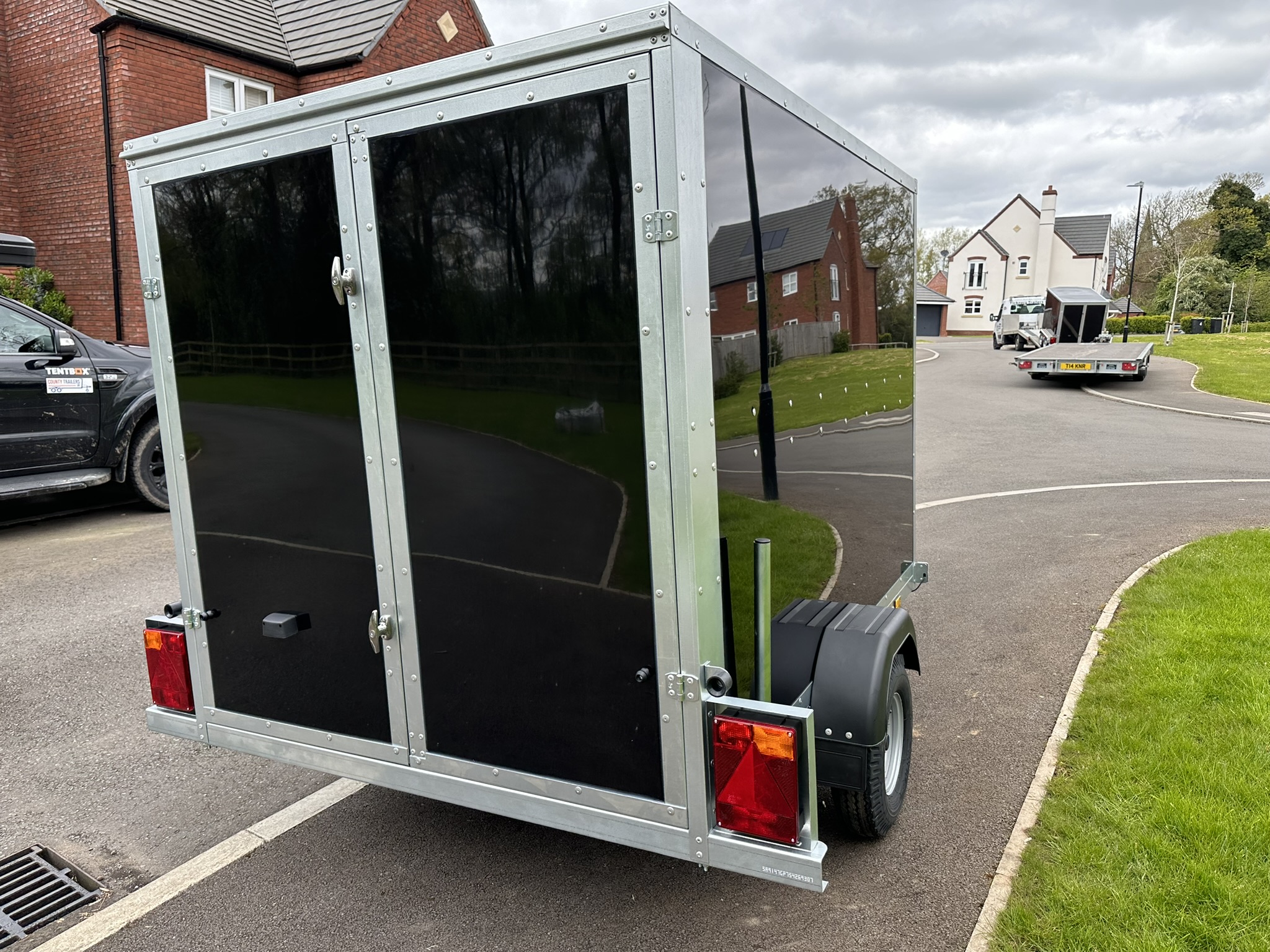 Tickners GP755 Box Trailer With Side Door - New in Black - County ...